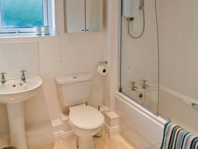 Bathroom | Tidal View, Whitby