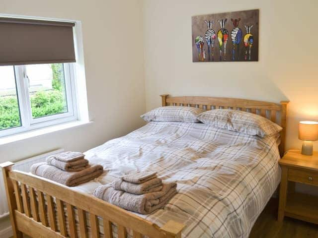 Cosy double bedroom | Watermeadow, Elsing, near Dereham