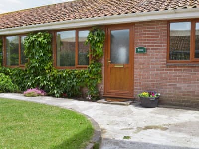 Exterior | Pine - Withy Grove Farm, East Huntspill, near Highbridge