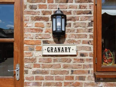 Attractive holiday property | The Granary - Meals Farm Cottages, North Somercotes, Mabelthorpe