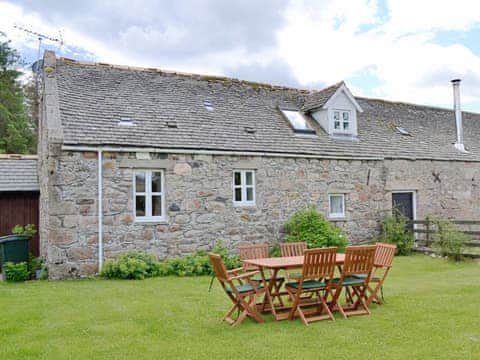 Remote and sheltered stone built cottage | Woodside Cottage, Nether Bellandy, Glenrinnes, near Keith