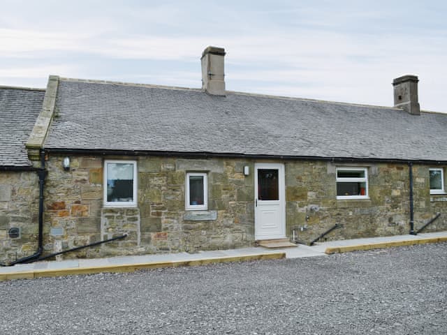 Pretty mid-terraced house | Curlew Cottage, Belford, near Bamburgh