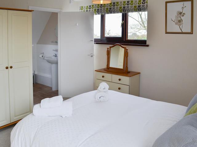 Comfortable double bedroom | Villa 55, Cromer