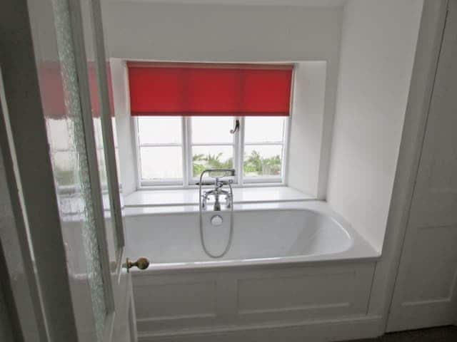 Bathroom | Chaplands, Beaford, near Great Torrington