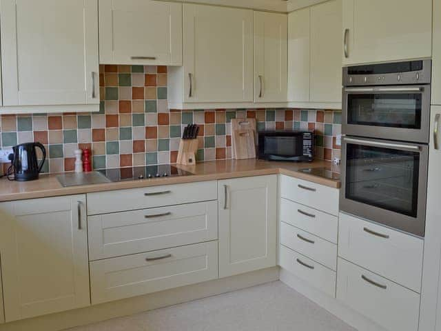 Well equipped modern kitchen | Fairfield, Barley, near Clitheroe