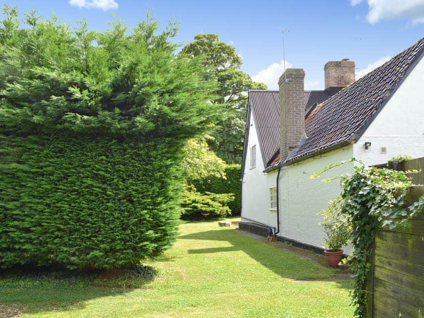 Breeds Farm Cottage