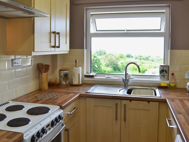Kitchen | Merriview, Balwest, near Marazion