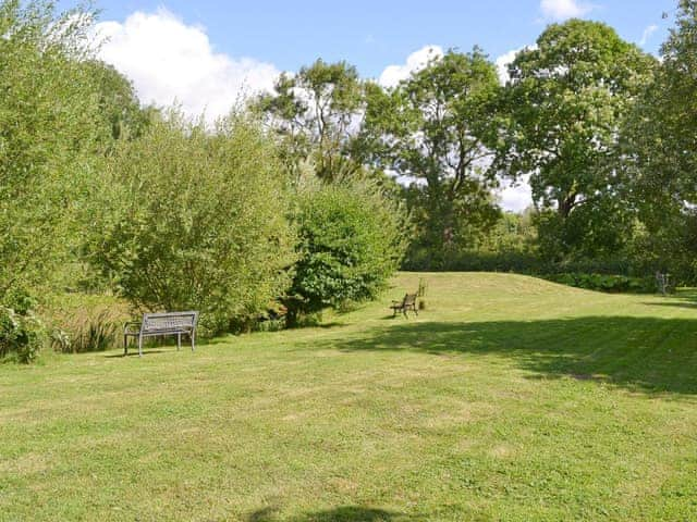 Shared garden area | Scarning Dale Cottages, Scarning, nr. Dereham