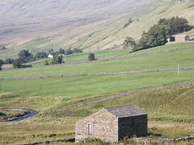 Wonderful views down the unspoilt Mallerstang valley | Peggy&rsquo;s Barn, Mallerstang, near Kirkby Stephen