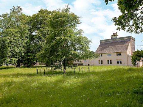 Fantastic holiday home | Lakeside Cottage - Gordon Castle Cottages, Fochabers