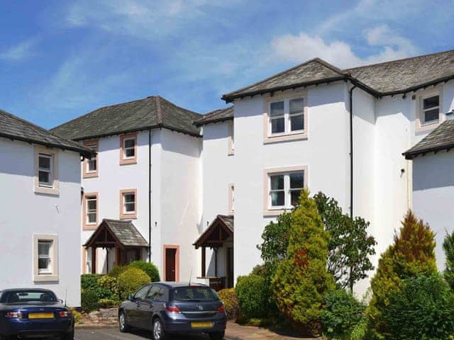 Exterior | James&rsquo; Retreat (Was 12 Elm Court) - Greta Grove Apartments, Keswick