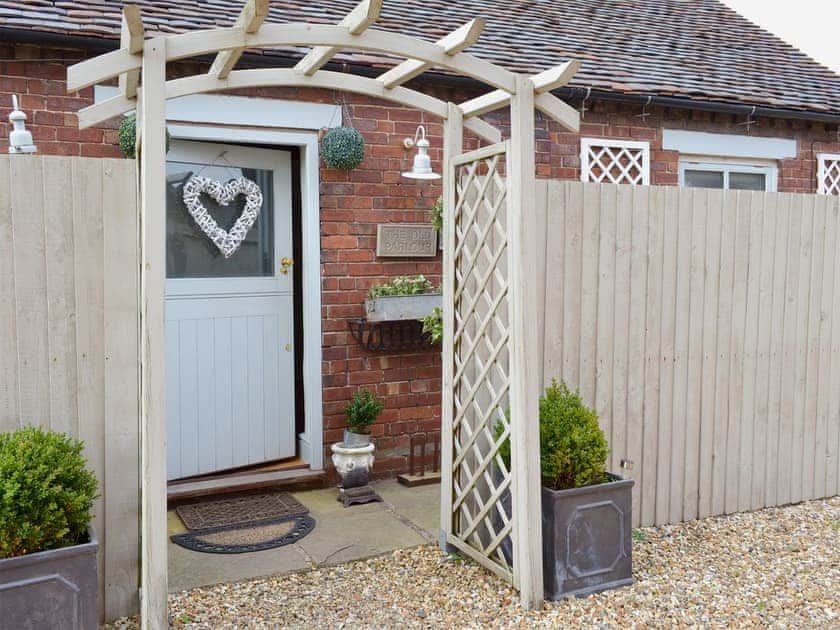 Exterior | The Old Parlour - Cheshire Boutique Barns, Wrenbury, near Nantwich