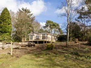 Idyllic holiday home | The Retreat, Aldringham, near Aldeburgh