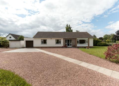 Delightful, spacious detached bungalow | Sheeoch, Comrie, near Crieff
