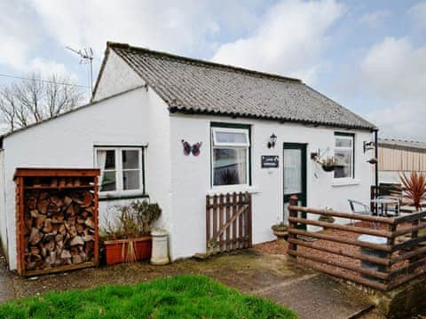 Delightful detached cottage | Little Whiteleigh, Whitstone, near Bude