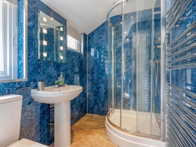 Fantastic shower room | James&rsquo;s Cottage, Keswick