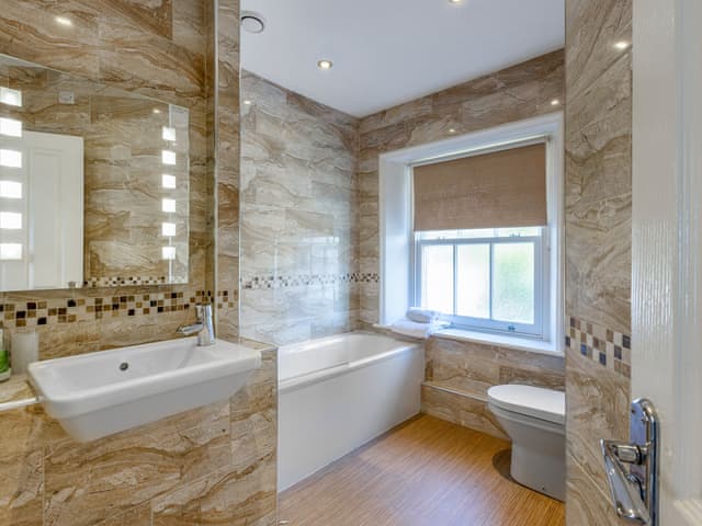 Fabulous bathroom | James&rsquo;s Cottage, Keswick
