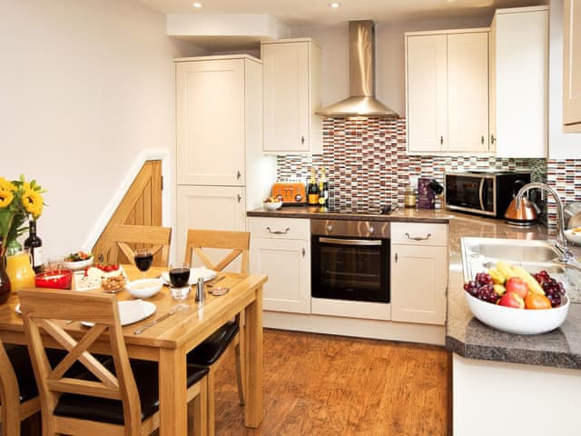 Well equipped contemporary kitchen | 22 Rose Terrace, Keswick