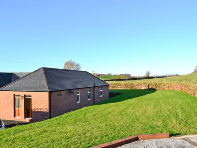 Semi-detached barn conversion | Liftingstane Cottage - Liftingstane, Closeburn, near Thornhill