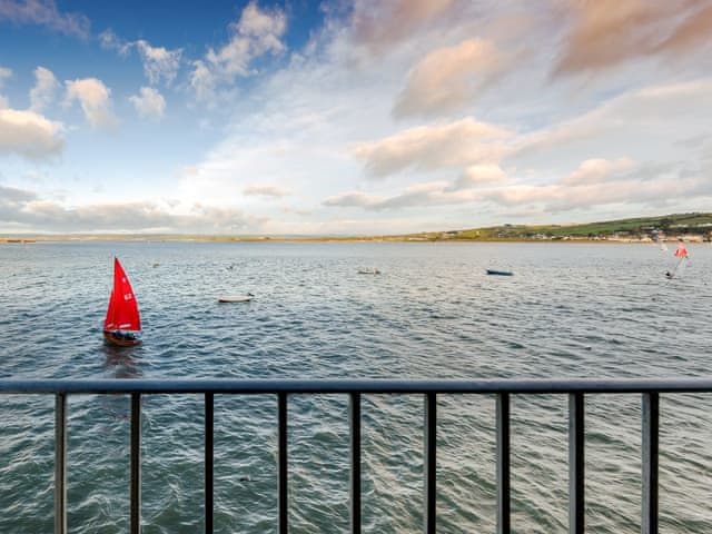 Fabulous estuary views from the living area | Shoreline, Appledore