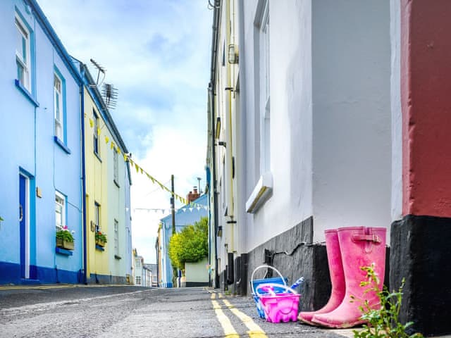 Irsha Street | Shoreline, Appledore