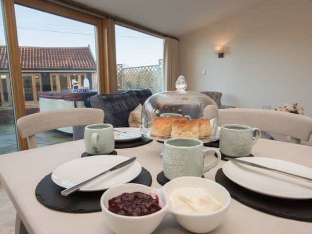 Dining area | Woodcrest Barn Cottage - Roydon Retreats, Roydon, near Diss