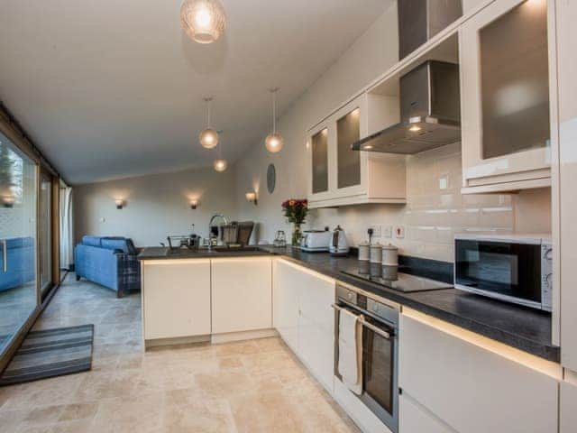 Kitchen area | Woodcrest Barn Cottage - Roydon Retreats, Roydon, near Diss