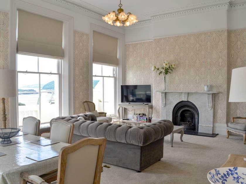 Elegant living and dining room | Elliott Terrace - Lady Astor Apartment - Elliot Terrace, Plymouth