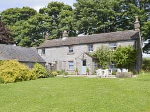 Attractive holiday property | The Farmhouse, Over Haddon, near Bakewell