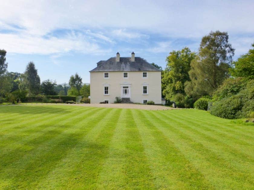 Fabulous Georgian, listed, detached holiday home | Monkwood House, Minishant, near Ayr