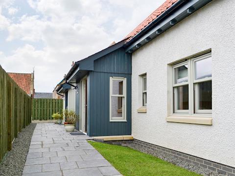 Entrance to the holiday home | The Haymakers - Paddockhall Cottages, Linlithgow, near Edinburgh 