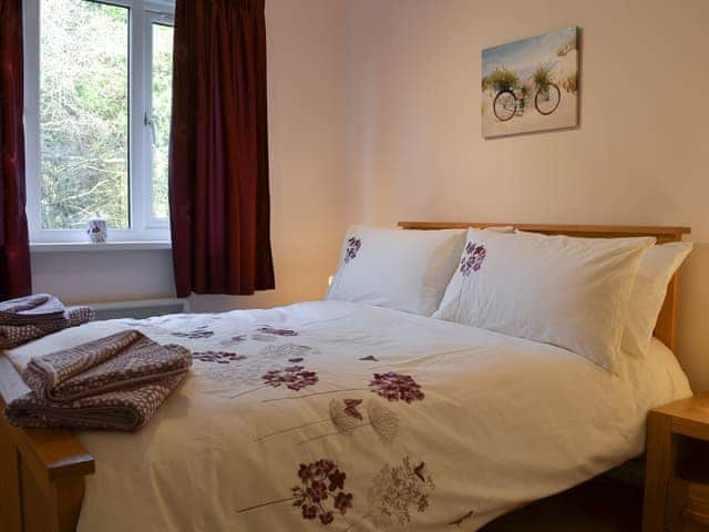 Double bedroom | Spring Mouse Apartment, Bowness-on-Windermere