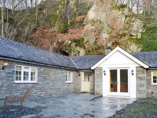 Traditional slate-roofed cottage | The Coach House, White Moss, near Grasmere