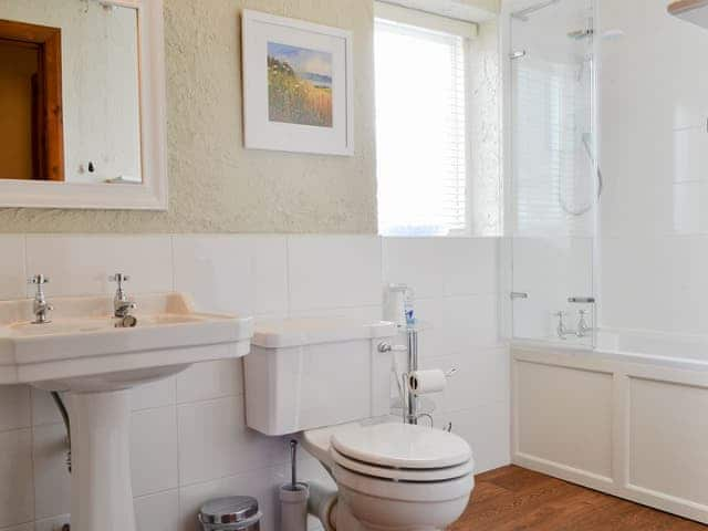 Bathroom | Rose Patch Cottage, Keswick