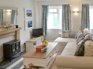 Stylish living and dining room | Teal Cottage, Instow, near Bideford