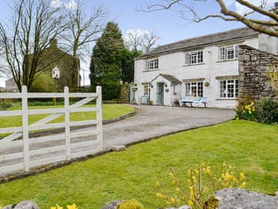 Idyllic rural holiday home | East House Farm - East House Farm and Wood’s Barn, Beckermonds, near Kettlewell
