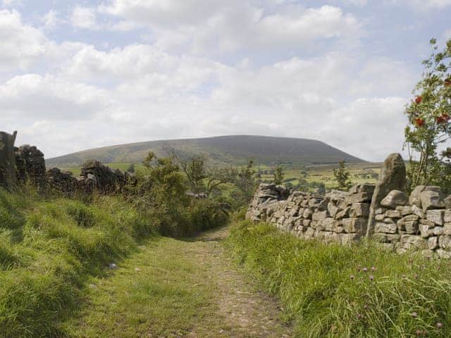 Picturesque rural scenery around Pendle Hill