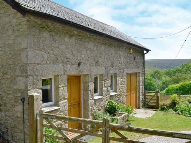 Attractive holiday home with garden | Fisherman’s CottageThe Nook, Dartmeet, near Yelverton