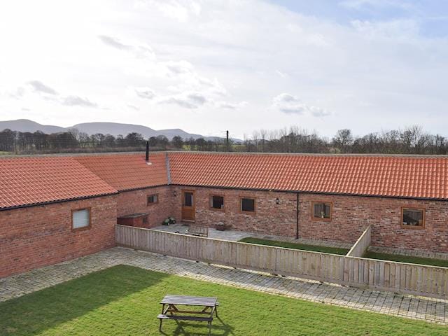 Delightful barn conversion nestling in a secluded rural area | Betty&rsquo;s Byre - Cleveland View Cottages, Easby Grange, near Great Ayton