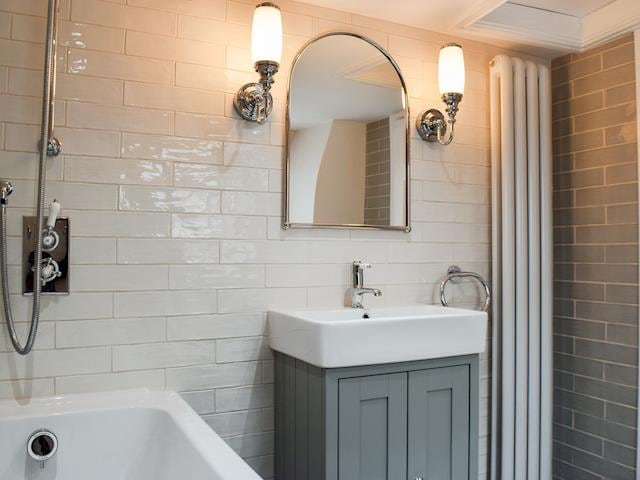 Well presented bathroom | Cosy Cottage, Portinscale, near Keswick