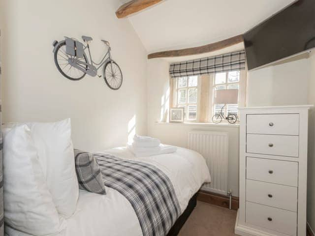 Good-sized single bedroom | Narrowgates Cottage, Barley, near Barrowford