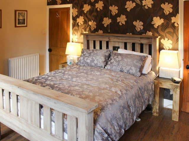 Welcoming and romantic double bedroom | Glaramara, Kendal