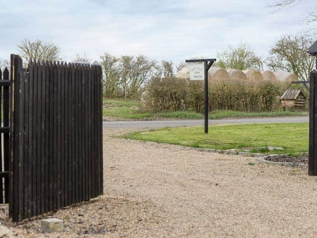 Entrance gate to the farm | The Dairy - Green Valley, Ubbeston, near Halesworth