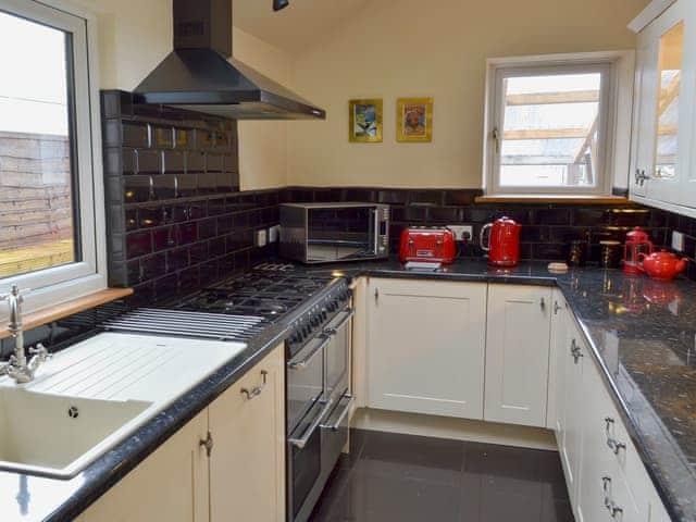 Excellent kitchen open to living room | Glaramara, Kendal