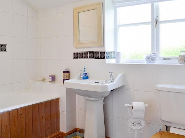 Bathroom | Woodhouse Cottage, Dobshill, near Chester