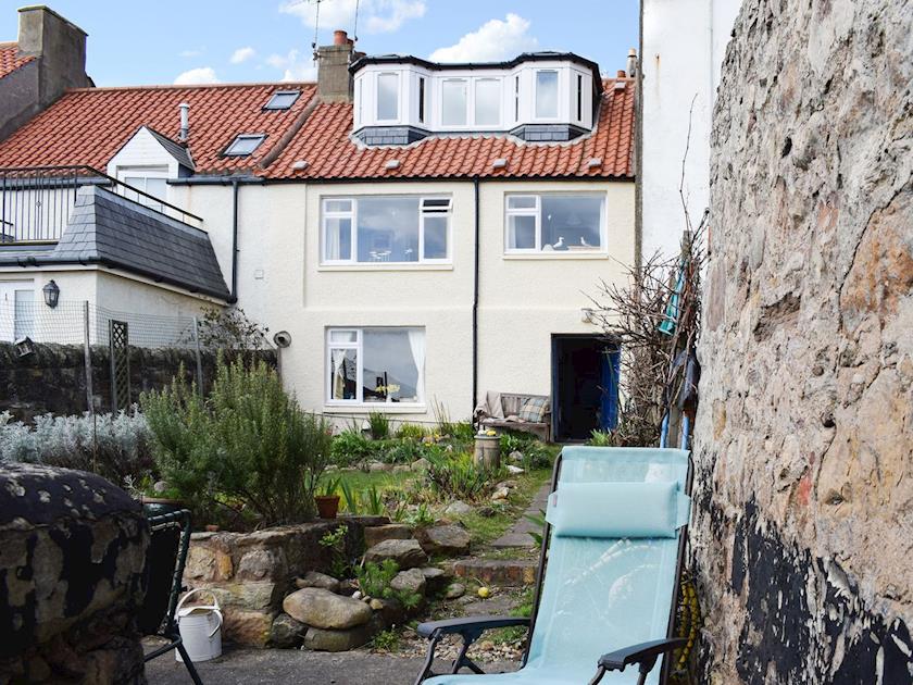  Traditional terraced fisherman&rsquo;s cottage | Catherine Cottage, Cellardyke, near Anstruther