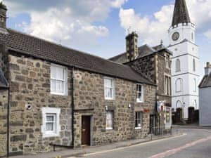 Lovely terraced holiday cottage | Caroch Cottage, Comrie, near Crieff