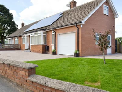 Attractive holiday home | The Retreat, Hunmanby, near Filey