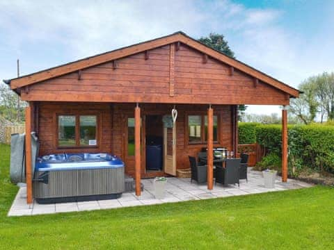 Delightful holiday property | Ty Pren, Dyffryn Ardudwy, near Barmouth