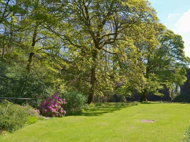 Spacious shared garden and grounds | Low Jock Scar Country Estate, Kendal